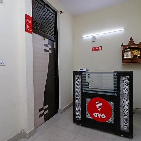 Oyo Triage Home Stay Noida Eksteriør billede